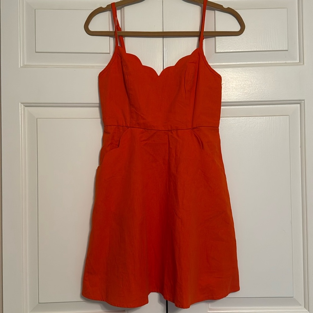 Urban outfitters orange linen scallop dress w pockets S